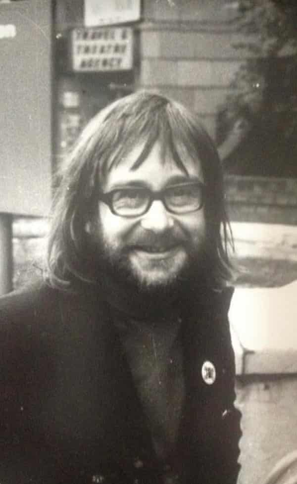 Stuart Lyon’s career took off in the late 1960s and his early bookings included Elton John and Mott the Hoople