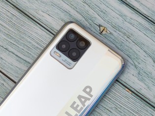 Realme 8 has a quad camera and big 