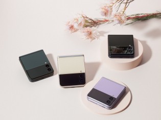 A few of the Galaxy Z Flip3 colorways