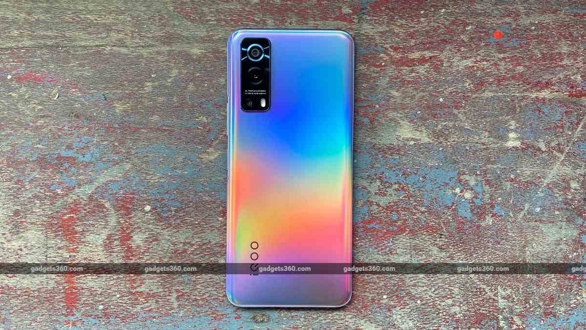 iQoo Z3 back colourful ndtv iQooZ3  iQoo