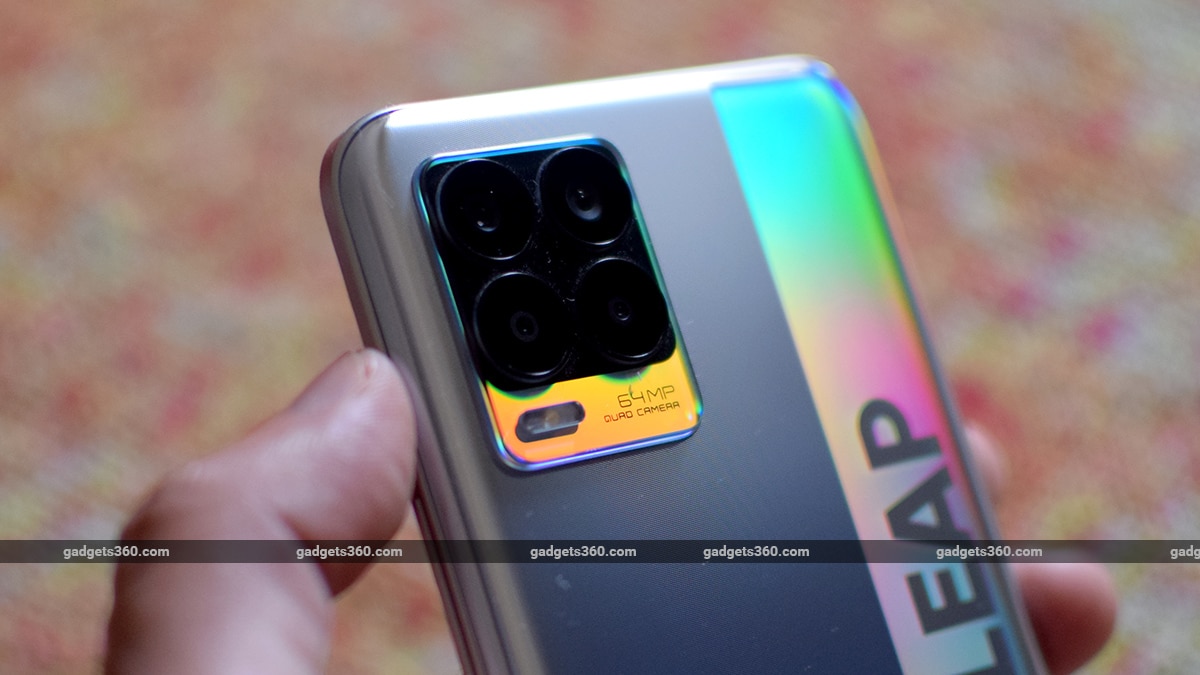 realme 8 review cameras ww