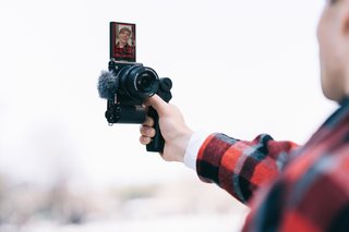 Sony adds interchangeable lenses and APS-C sensor to its ZV vlogger range photo 4